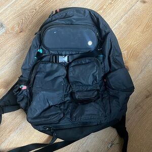 Lululemon sport backpack   Multiple pockets